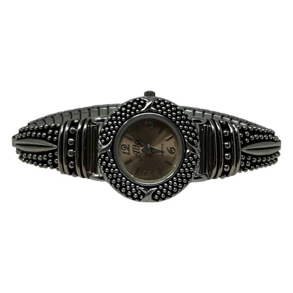 Alto Watch Women 25mm Silver Tone Round Ornate Quartz Stretch Band New Battery - Picture 9 of 15